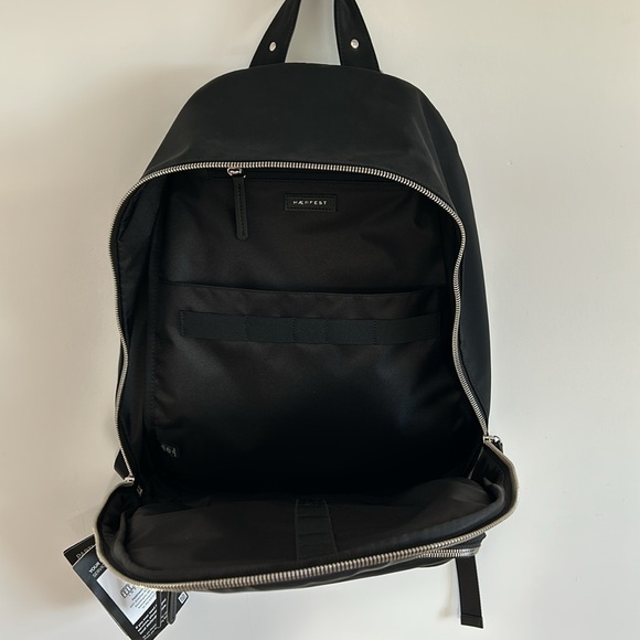 NEW WITH TAGS Limited Edition Haerfest Mercedes Benz Backpack - Picture 14 of 17